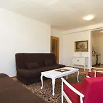 Apartment Bob